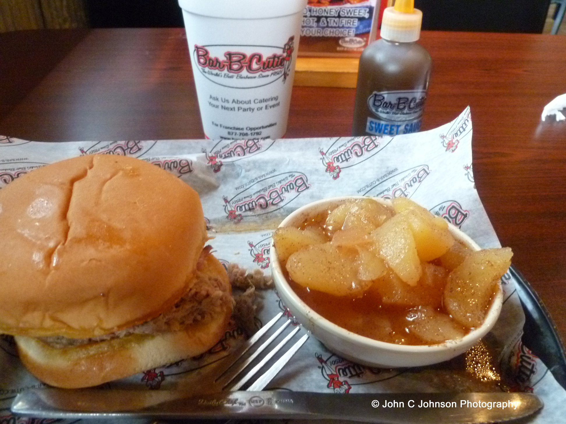 Bar-B-Cutie Smokehouse Nashville, Tennessee