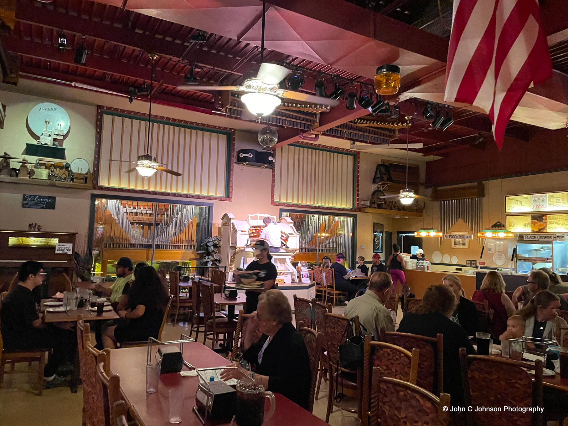 Organ Piper Pizza Greenfield, Wisconsin